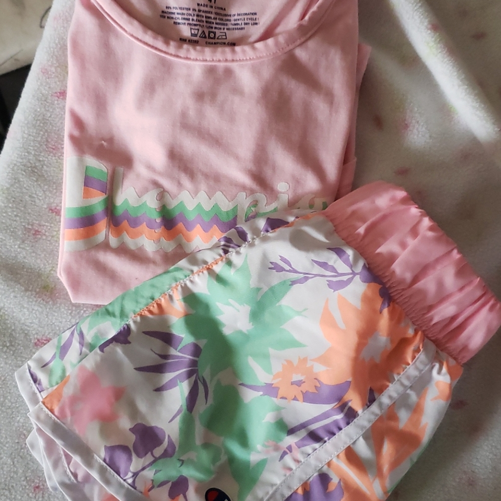 Champion Outfit